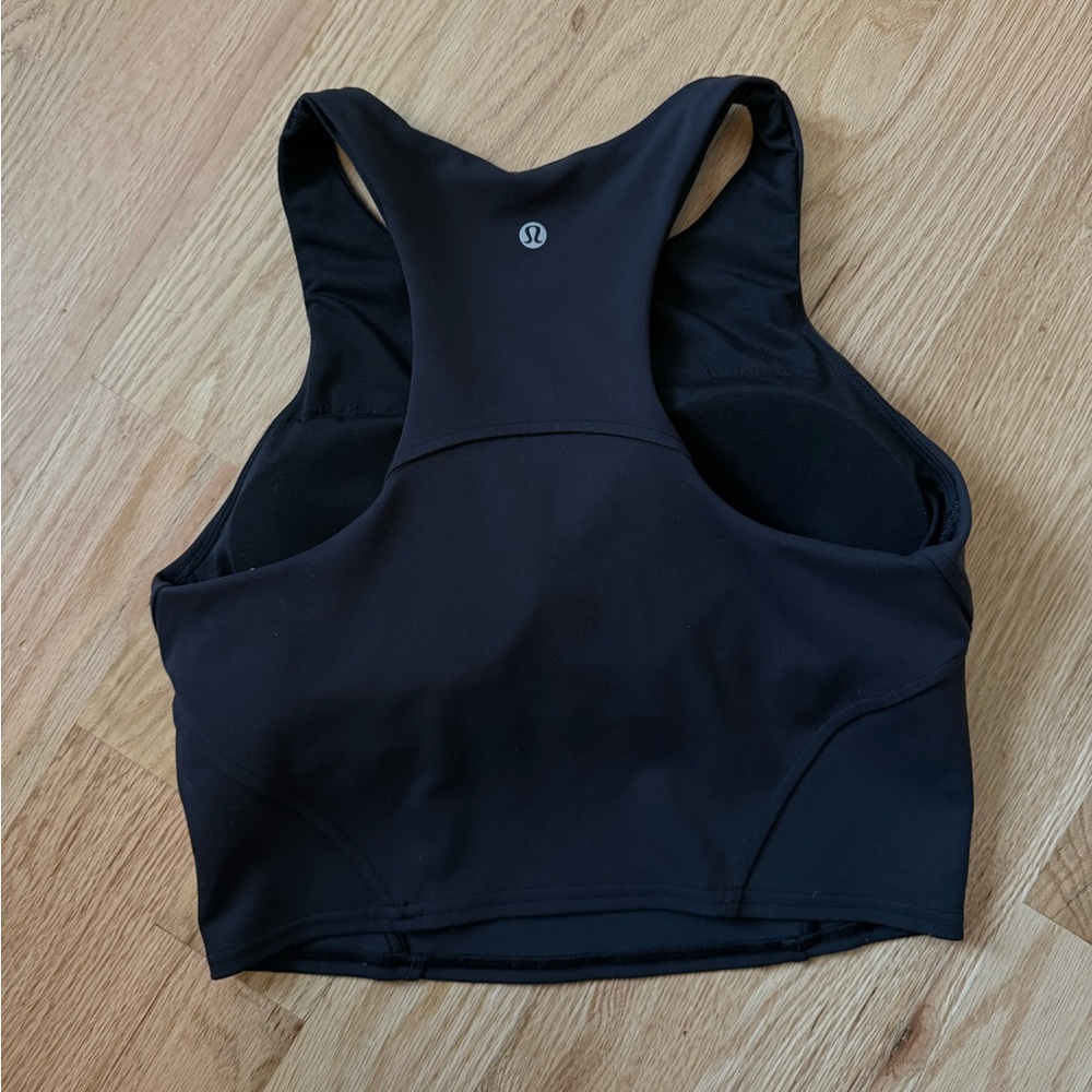 LIKE NEW Lululemon Invigorate Training Tank Top Black Size 8 - Picture 8 of 9